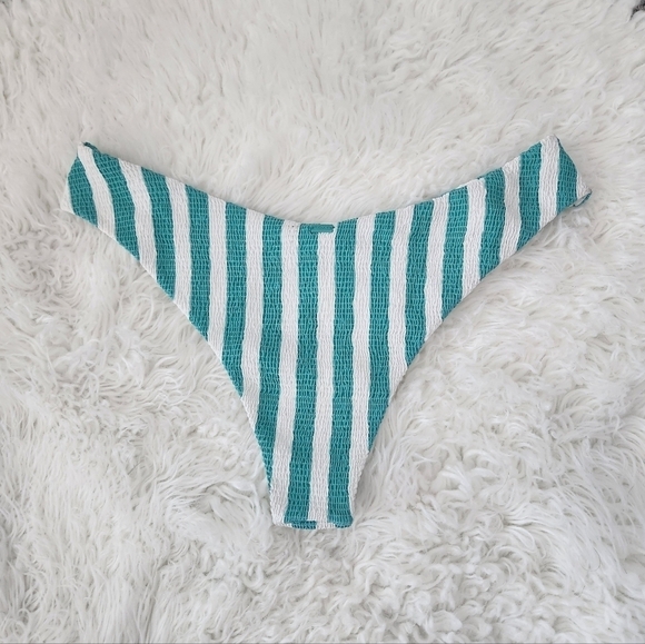 Roxy Blossom Babe Smock Cheeky BGreen. Size XXL. New. - Picture 4 of 8